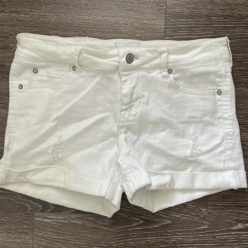 White jean shorts